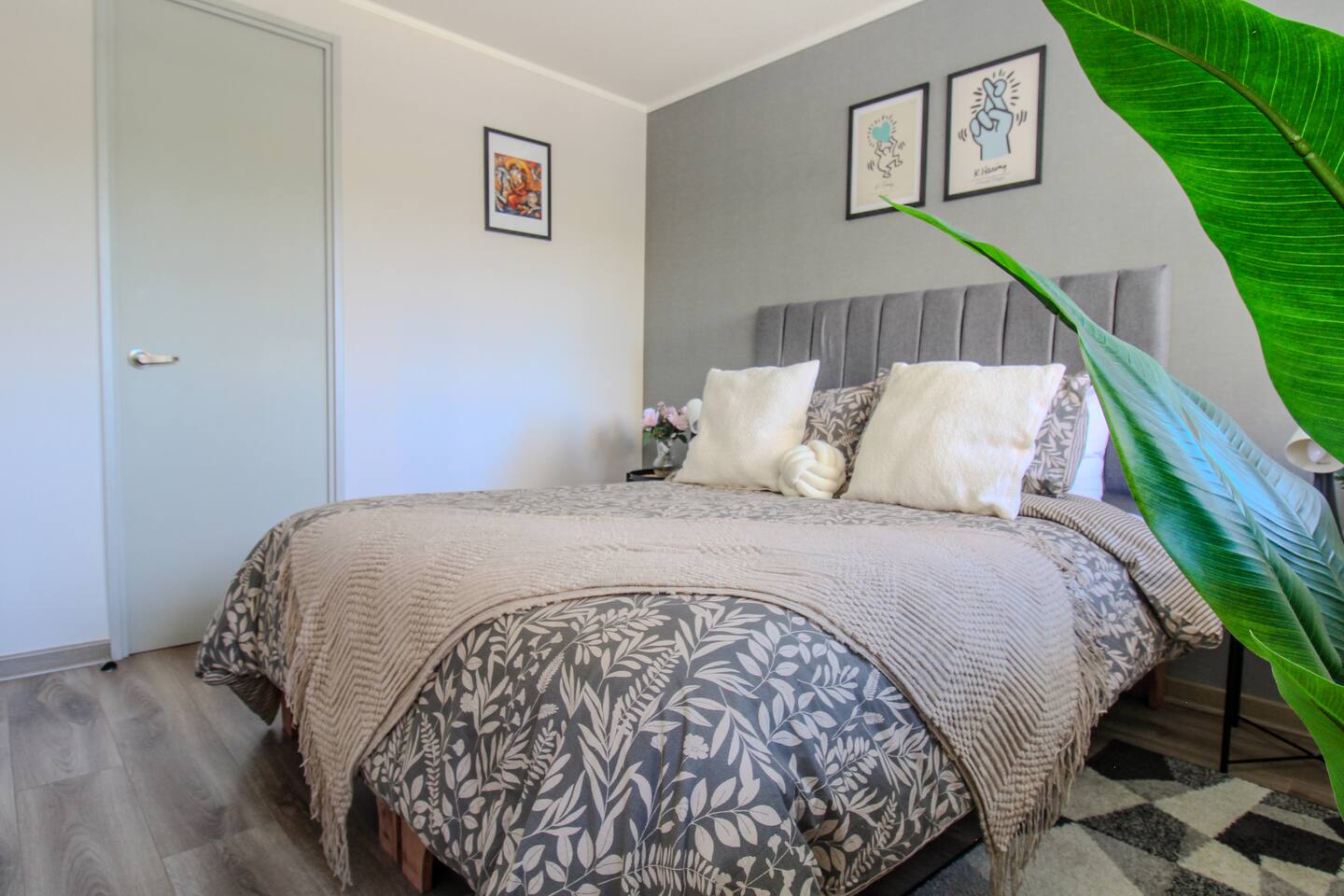 2D2B, parking, hasta 5 personas, Centro civico