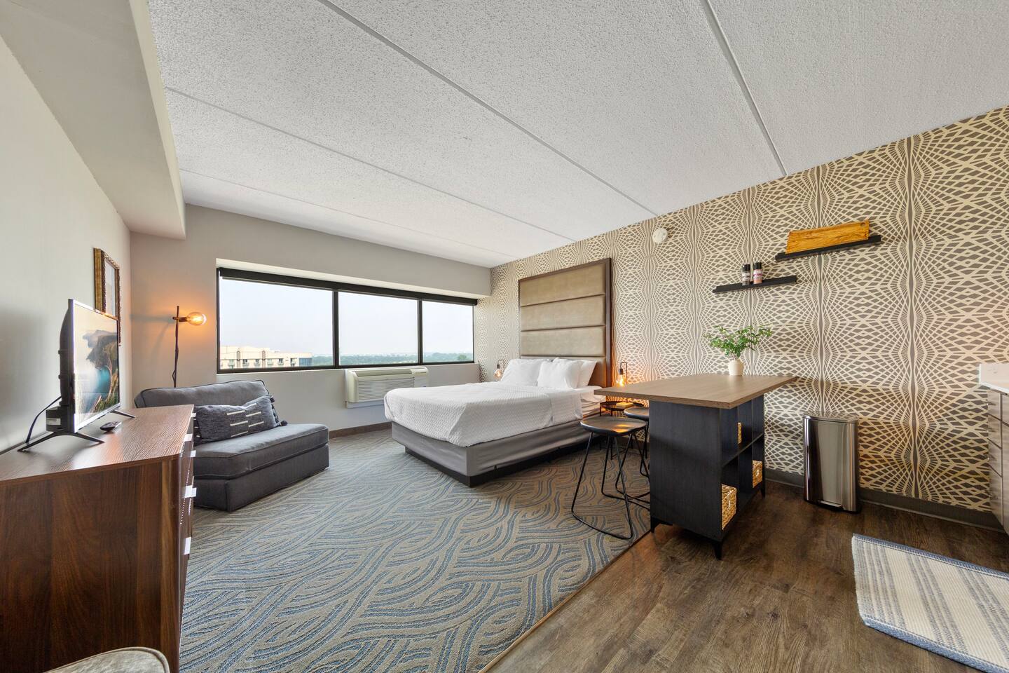 Stylish Stay by Mall of America