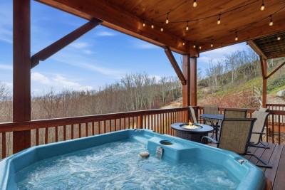Hot tub! Fire pit Mountain Views~Buena Vista Cabin photo 5