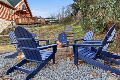 Hot tub! Fire pit Mountain Views~Buena Vista Cabin photo 4