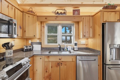 Hot tub! Fire pit Mountain Views~Buena Vista Cabin photo 9