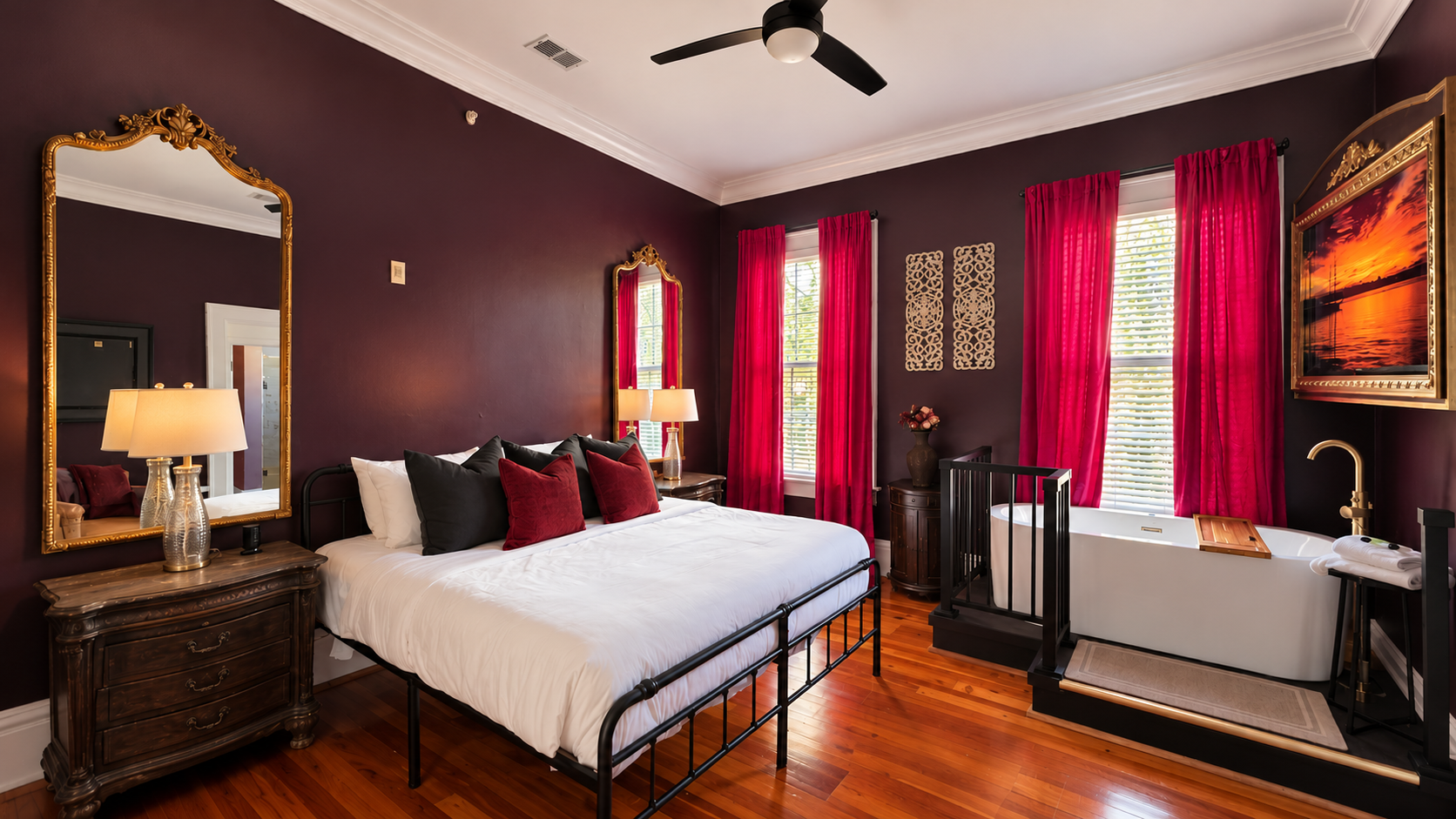 No Car Needed+King Bed+Balcony - Abercorn and York