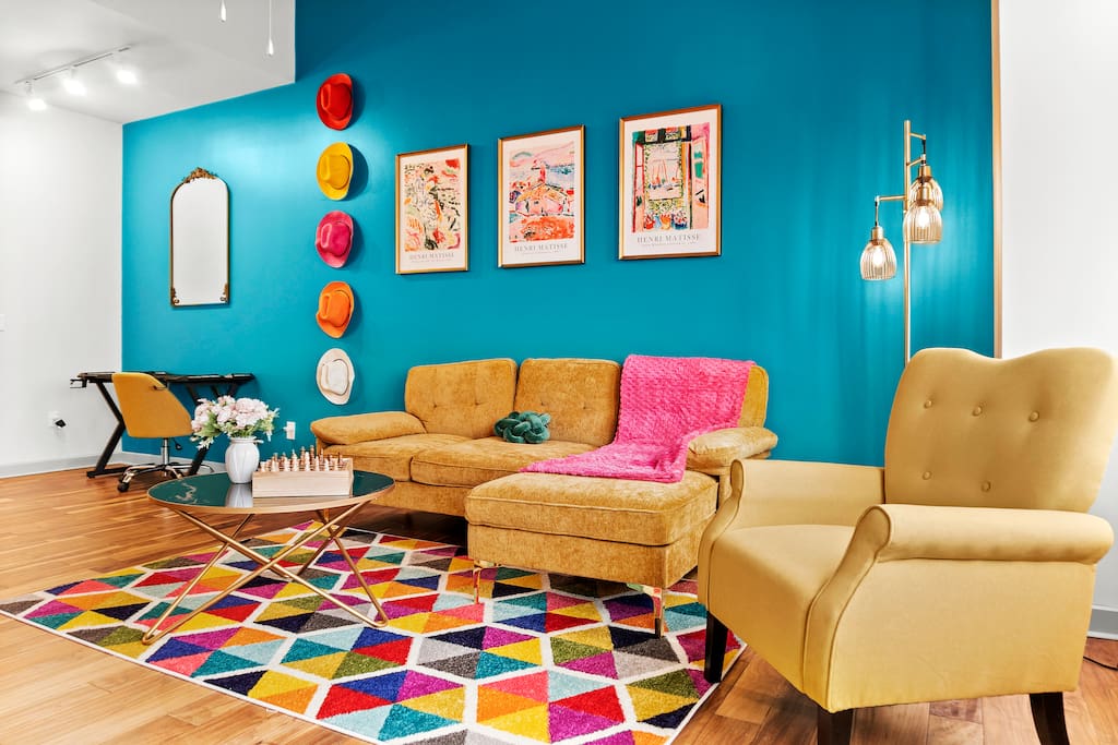 Apt W/Parking|Pool|Gym|Projector|Desk|Gym|Cityview