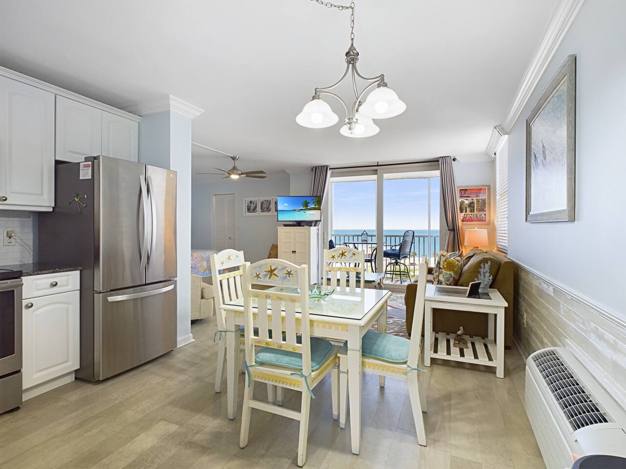 Gulf View Condo • Beach Access • Pools + Bikes