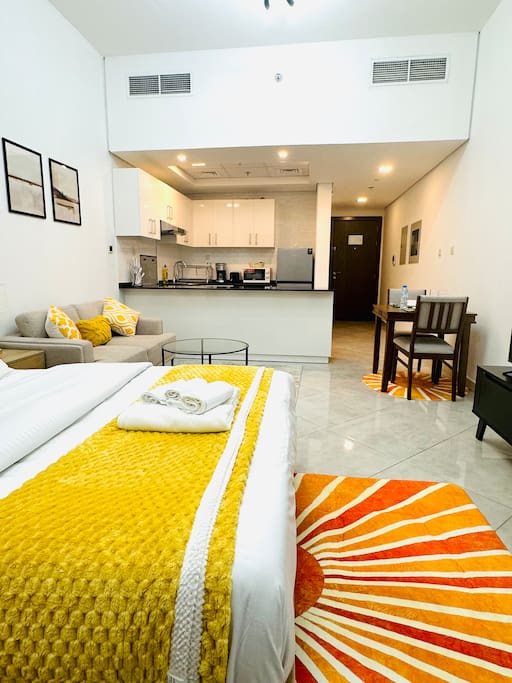 Elegant Studio: Your Perfect Stay in Dubai