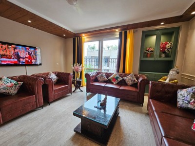 Grand Residency 4BHK GK1 with Parking rental in New Delhi
