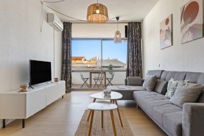 Terraza luminosa, céntrico, a 10 min de la playa — foto 2