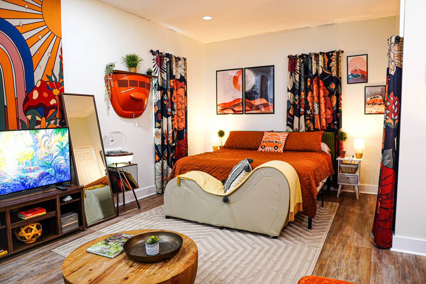 Hippie Haven Cottage • Boho Getaway-Dayton