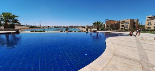 El Gouna Waterside, 2-Bd Ground Floor Sleeps 4