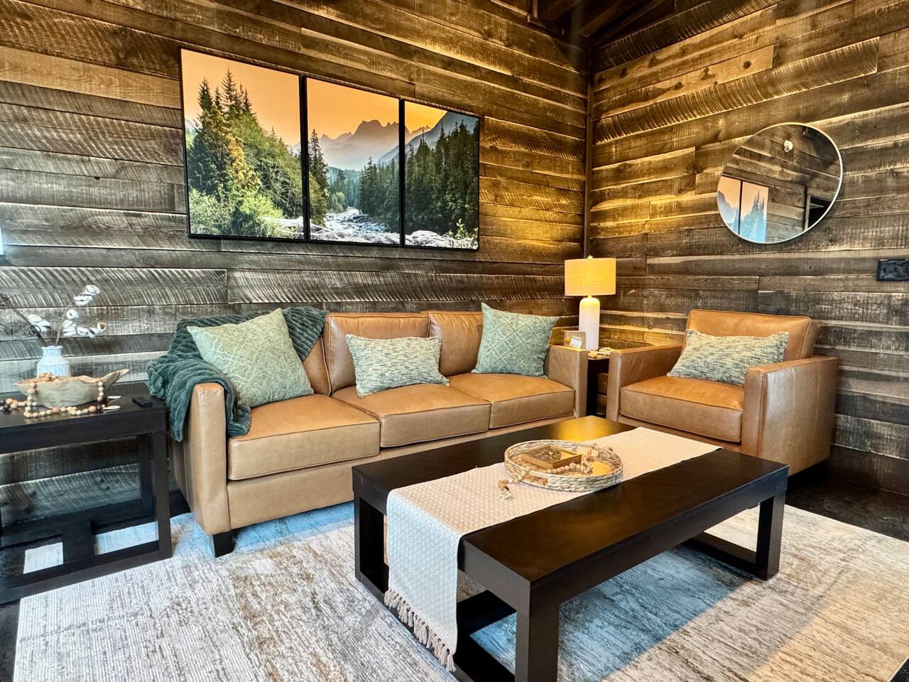 Pinion Pine Chalet #17 - Hot Tub, walk to river