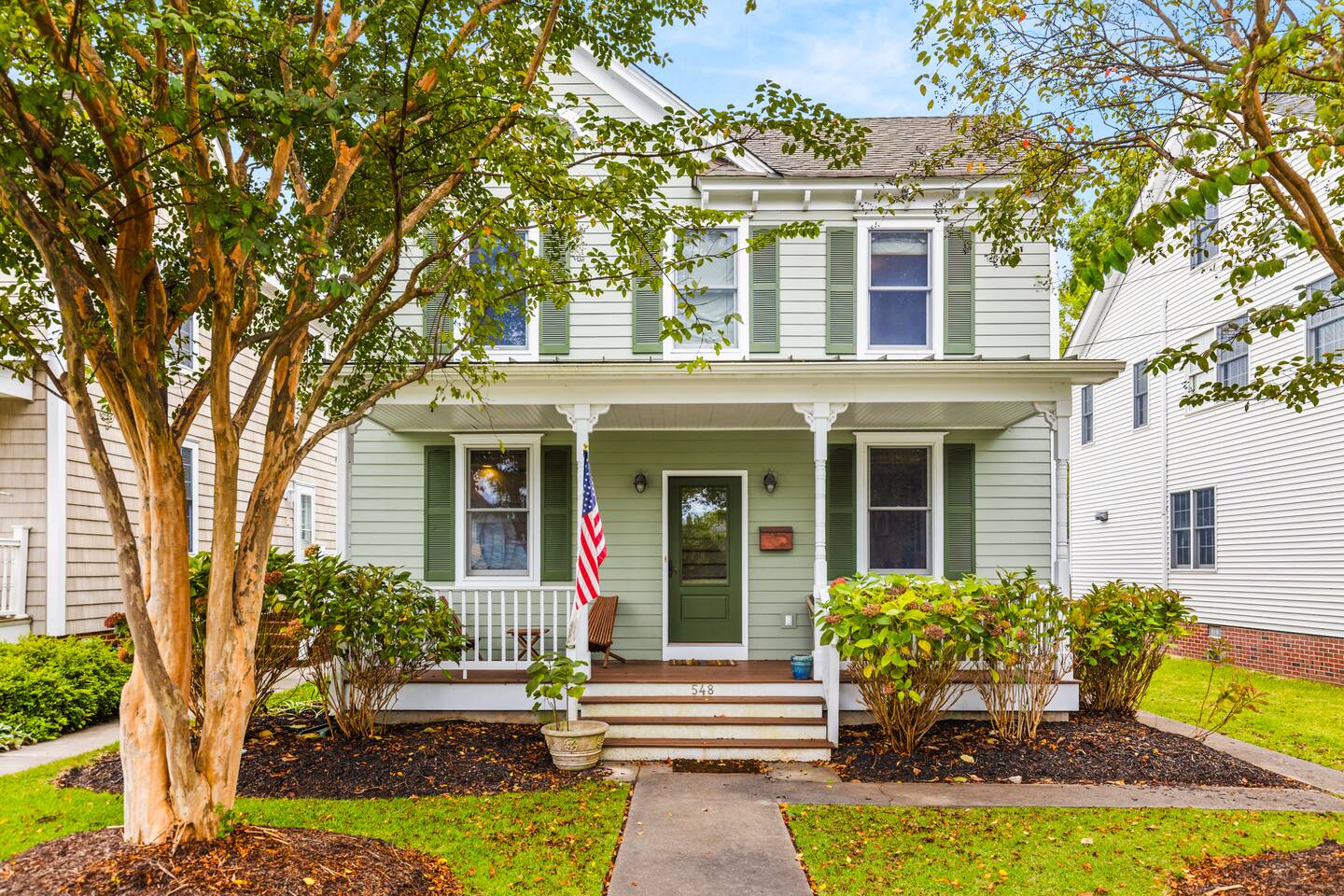 Golf Cart~ Chef Kitchen~ Fire Pit~ Outdoor Shower!