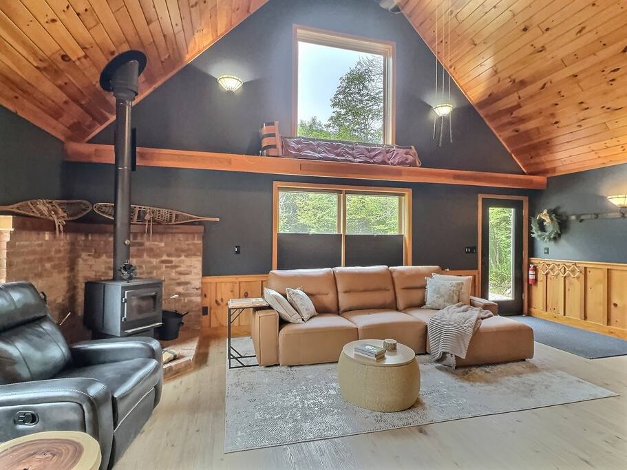 Cabin in Ellicottville, Fire Place & Hot Tub