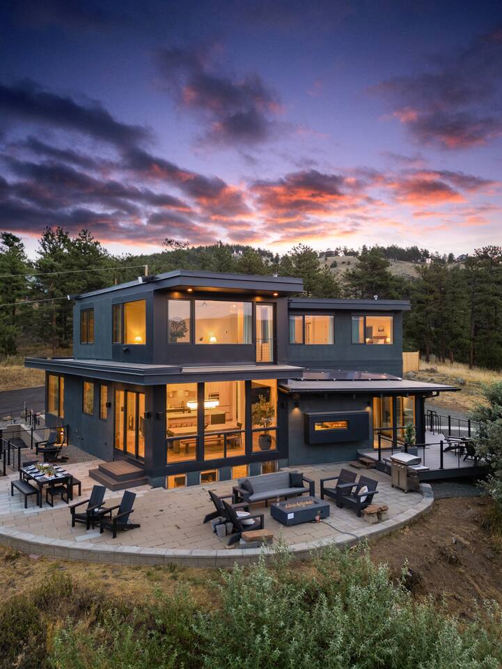 Boulder Luxury Mountain Home, Incredible Views