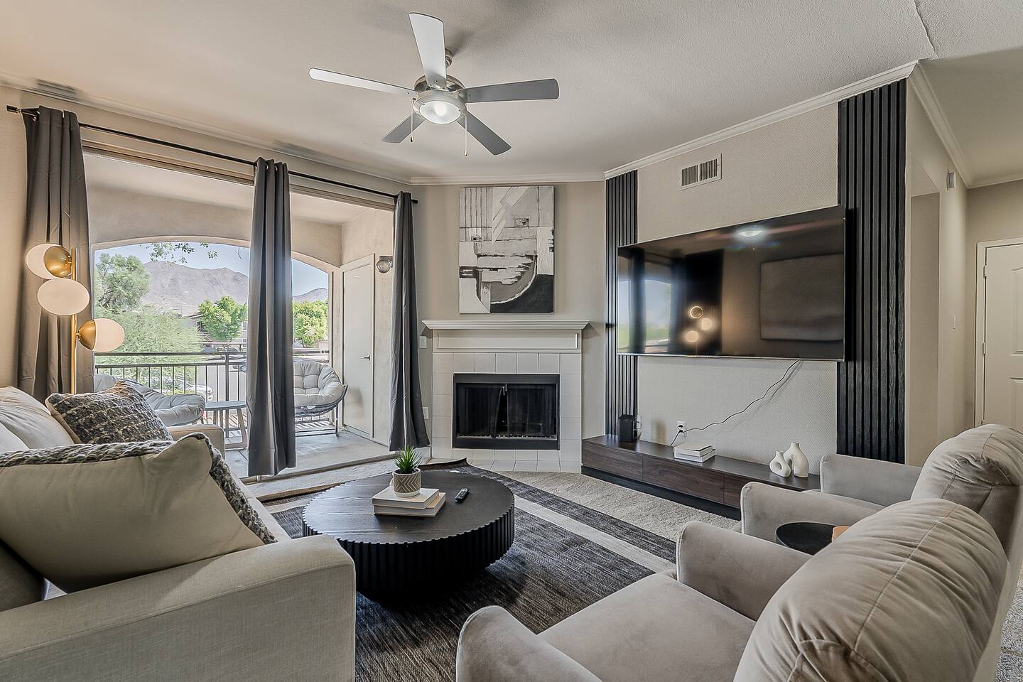 Cozy 2BR/2BA Apartment • Pool • Gym • Free Parking