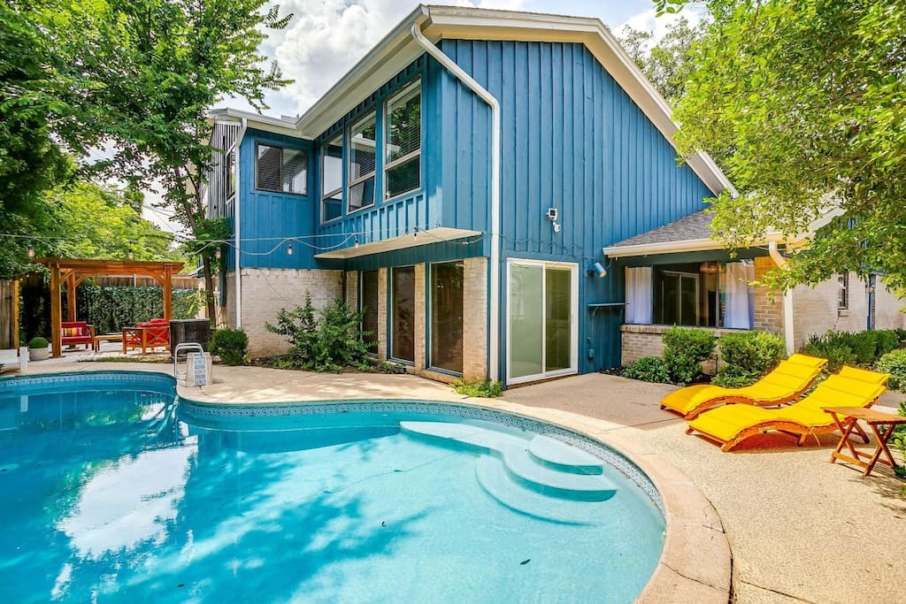 MCM Dream Estate | Pool • Games • Near Stadium