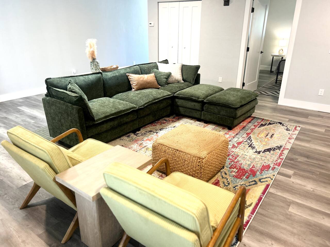 Pool Home SHORT walk to Beach