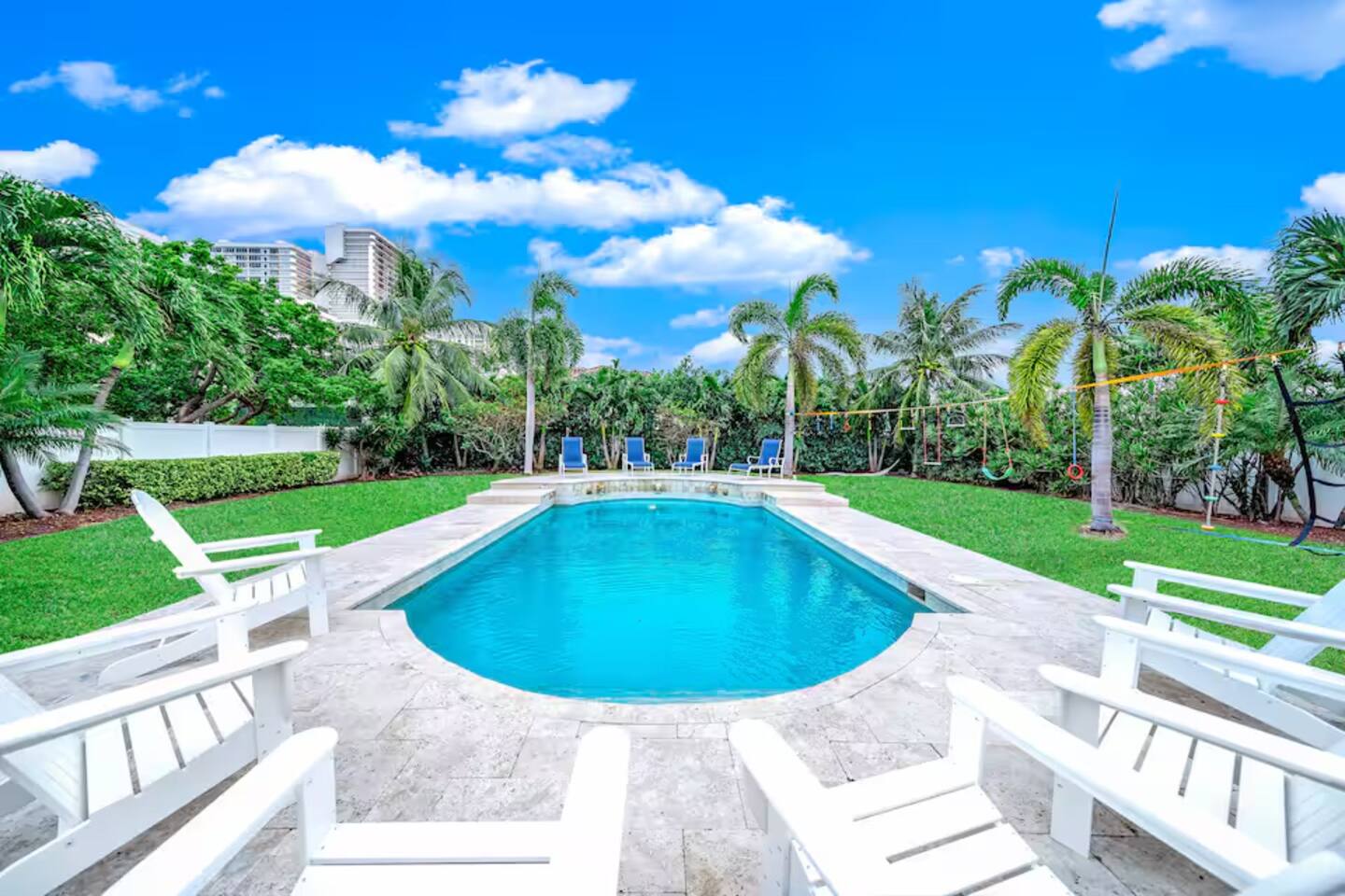 Fabulous 3B House Heated Pool 3 Min Walk To Beach!