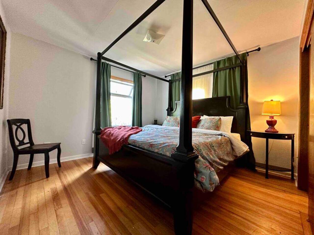 3BR Seattle Bungalow + Pets & A/C + SouthPark Area