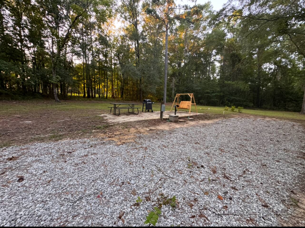 State Park Vibes 50-Amp RV Site