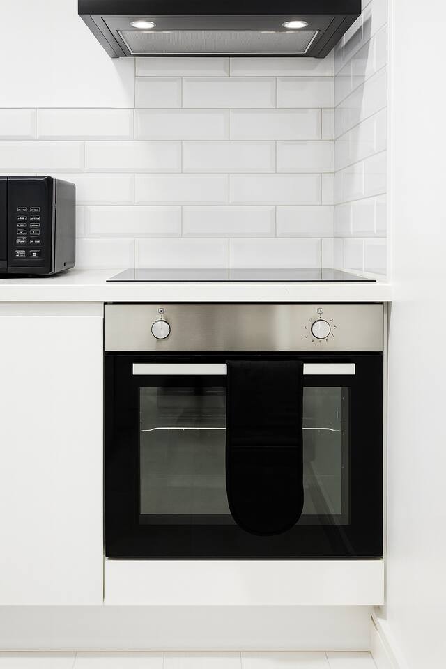 Offley Flat 2B – Cozy Offley Haven | Bright Studio | Central Stay