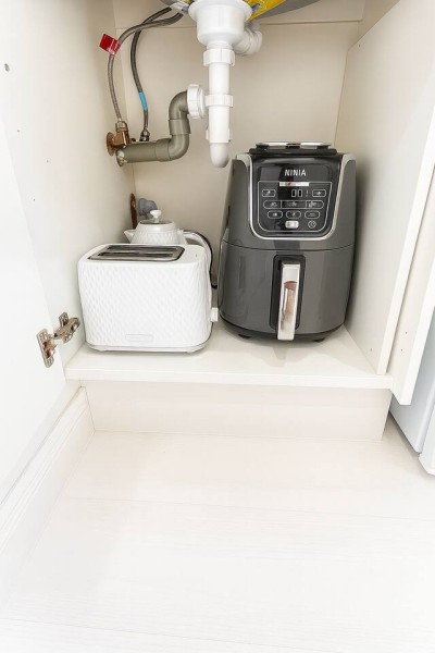 Offley Flat 3B – Comfortable & Bright Studio | Near Attractions