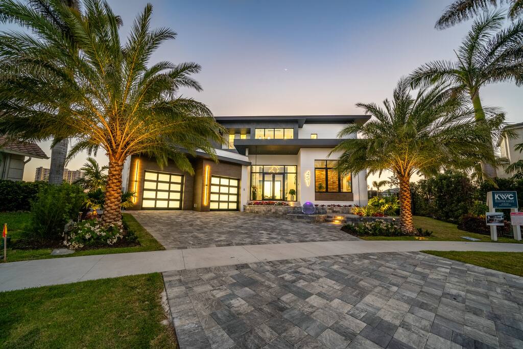 New*InfinityPool+Spa|OversizedBalcony|Waterfront