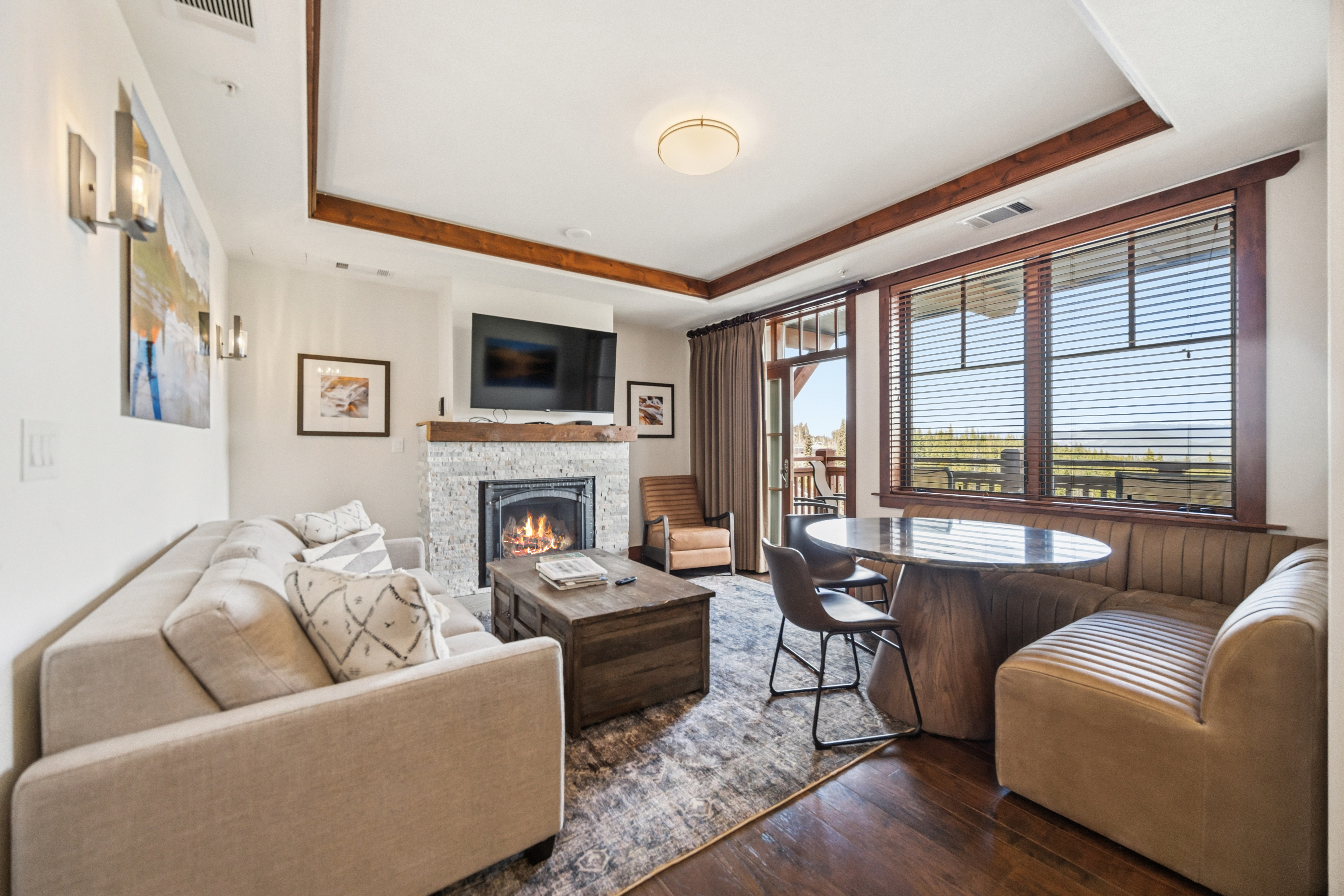 One Ski Hill Place 2BR | Continental Divide Views | Sleeps 6