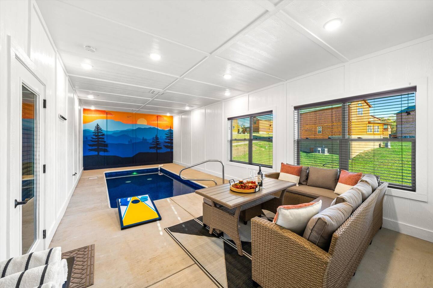 Pet-Friendly. Luxe • Pool • Hot Tub • Family Games