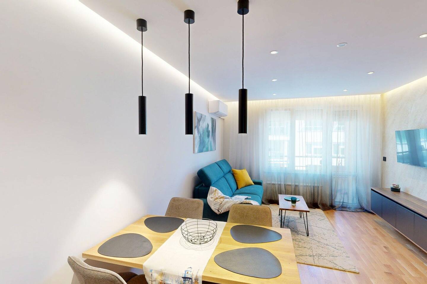 Stylish Sofia Getaway 1BDR near Mall Sofia and metro station