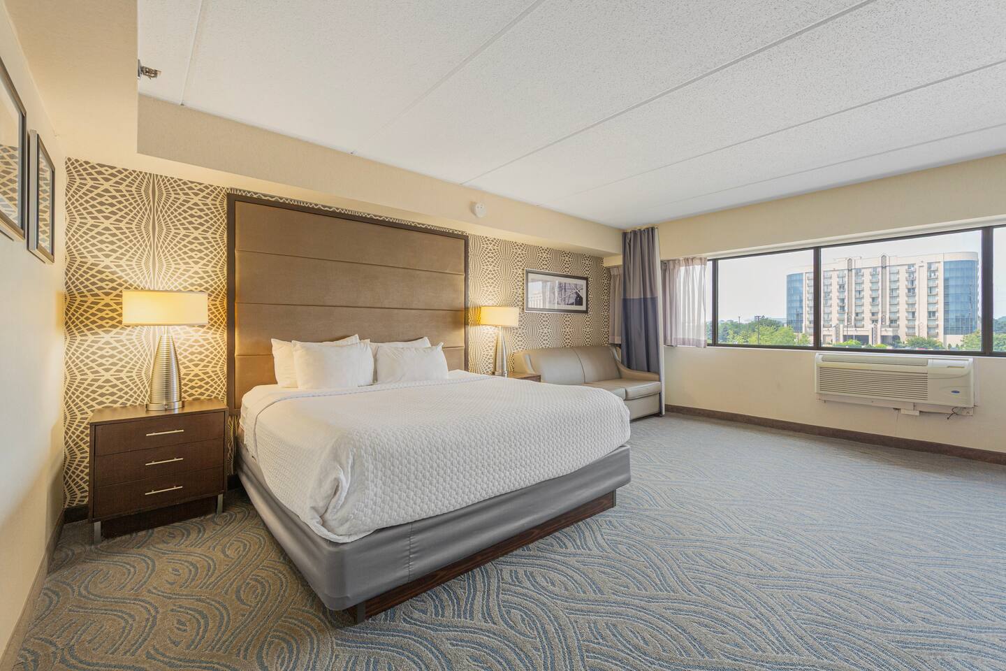 Amenity Rich Spacious King Suite