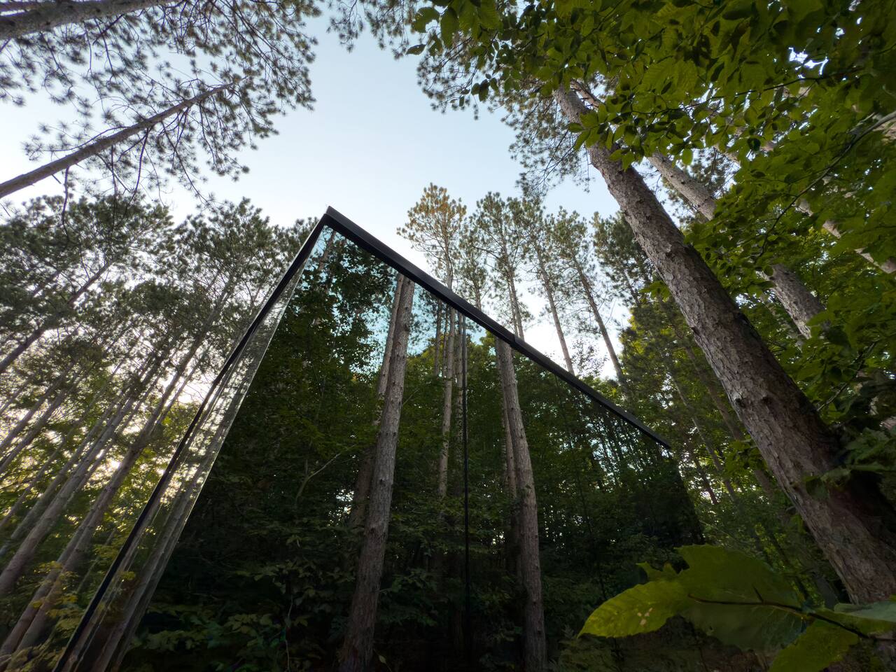 Lumi Mirror House | Michigan | Private Amenities