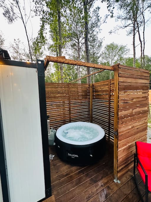 “Hunter’s Hut”
The Piney-Woods