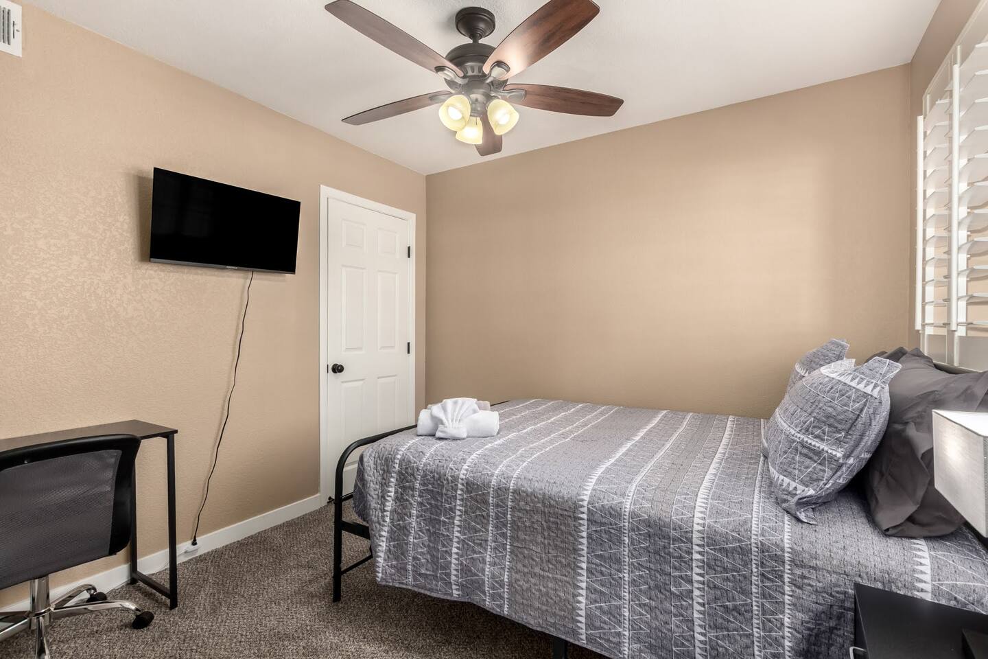 Desert Oasis with Pool #6