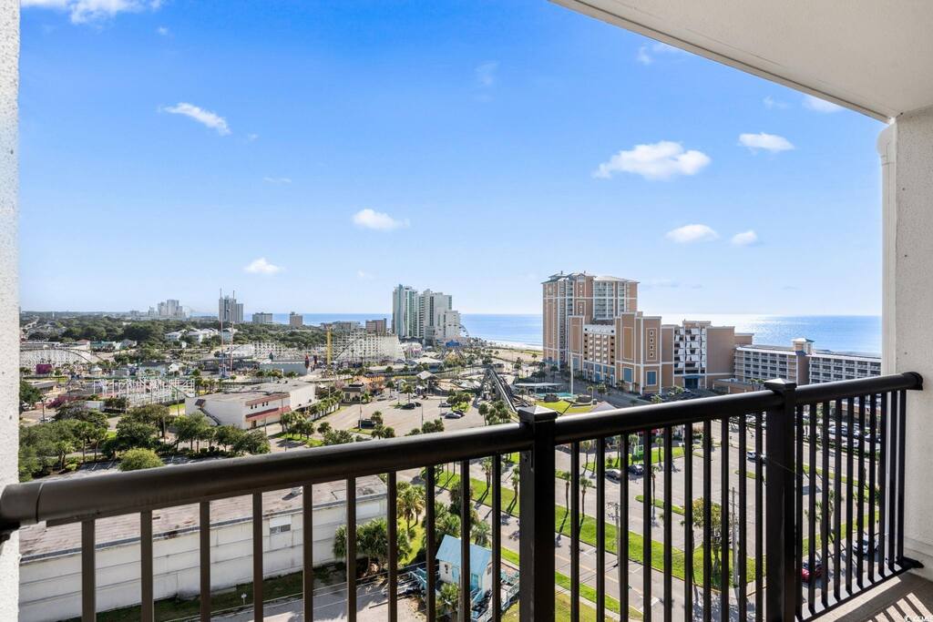 Oceanview Condo Enjoy amazing views Myrtle Beach