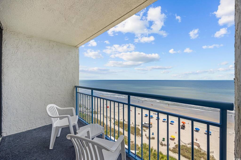 Ultimate beachfront getaway