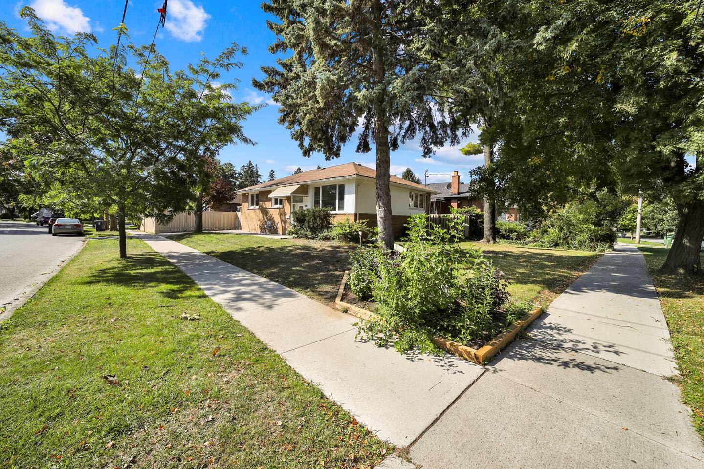 Family/Monthly/Airport/Backyard/Hospital3Bdrm1Bath