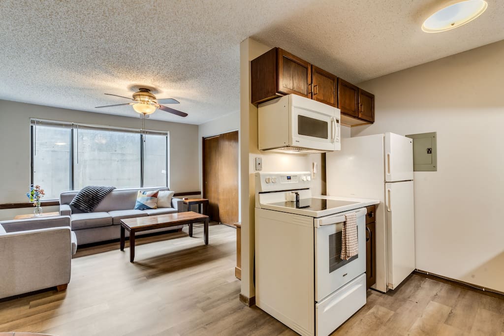 *Indian Hills-Waterfall Retreat IV*