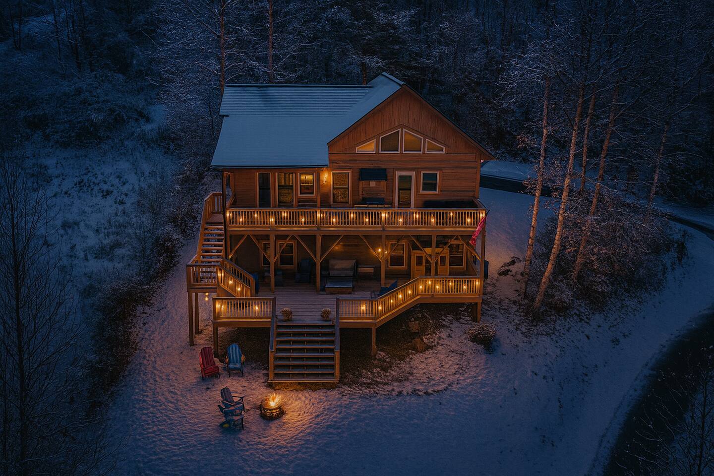 Sauna-Hot tub-Games and Movie room- child and pet friendly