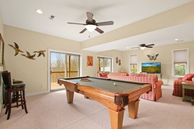 Cabin with Long Range Views, Hot Tub, Game Room photo 7