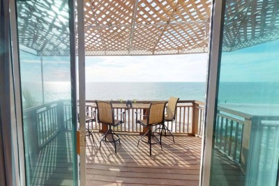 Beachfront Unit C/D Directly on Bradenton Beach! rental in Bradenton Beach
