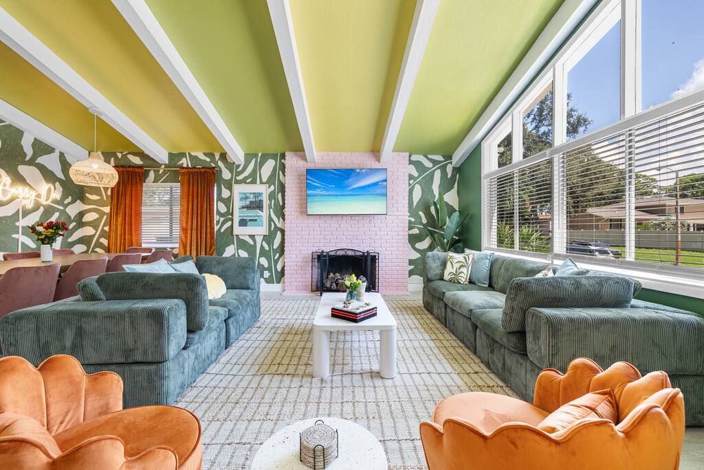 NEW! Pickleball•Arcade•Games•Pool•Golf•Sleeps18