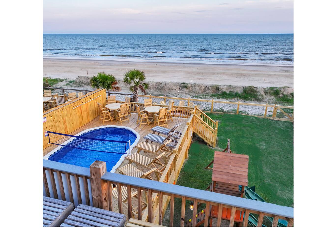 Pooldreamz! Beachfront Heated Salt Pool! Sleep24!