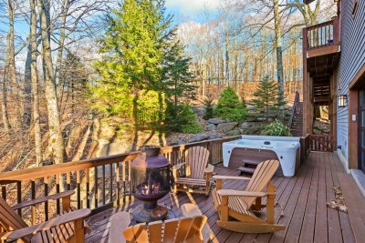 Cabin w Hot Tub, Theater, Game Room, Fire Pit, Bar photo 7