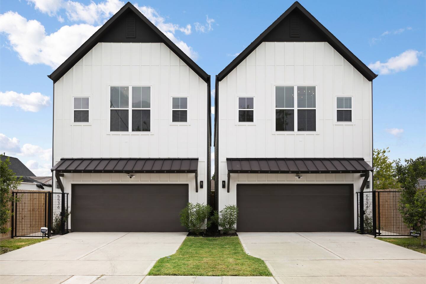 2 Luxury Homes in 1 - Walk to Nightlife & Stadiums
