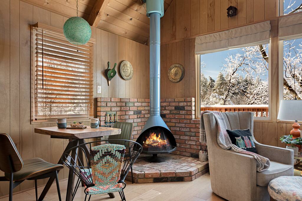 Vintage Fireplace, Fully Fenced, Spacious Deck