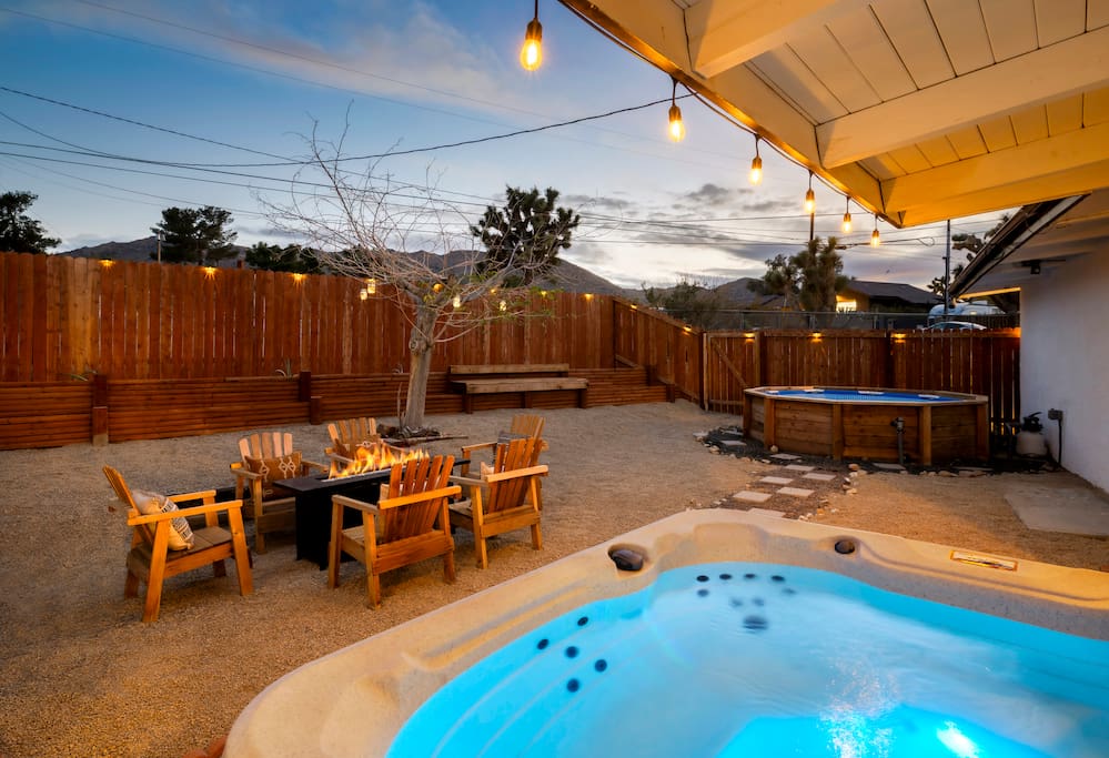 Hot Tub, Epic Views, Firepit, Pool Table, Stargaze