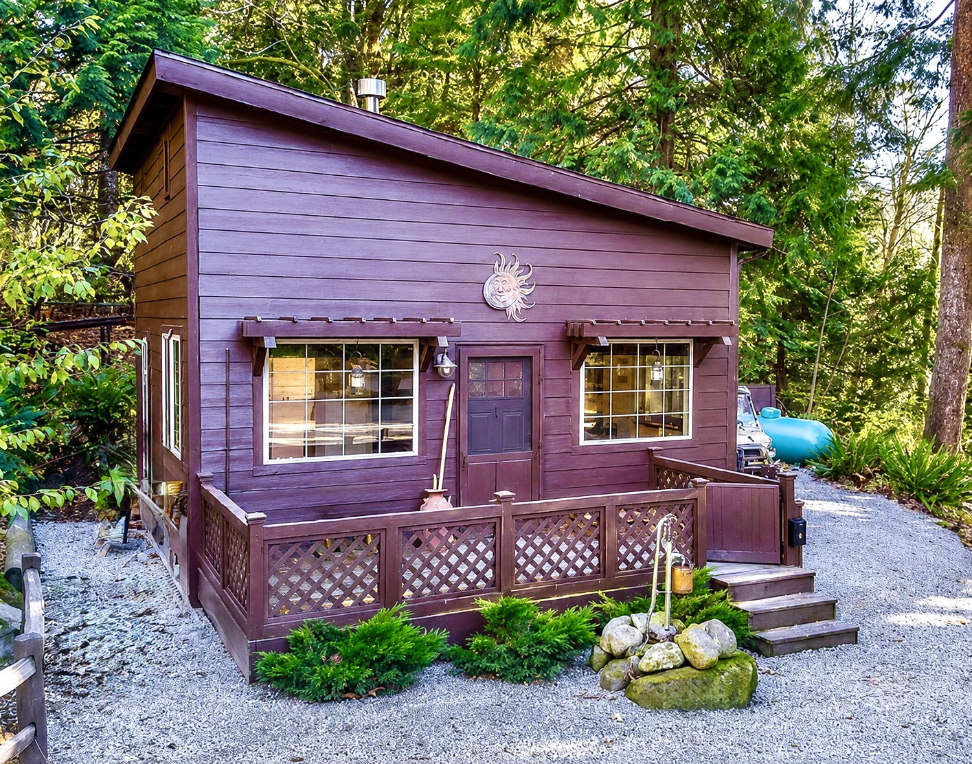 Big Lake Wilderness Cabin | Hiking & Nature