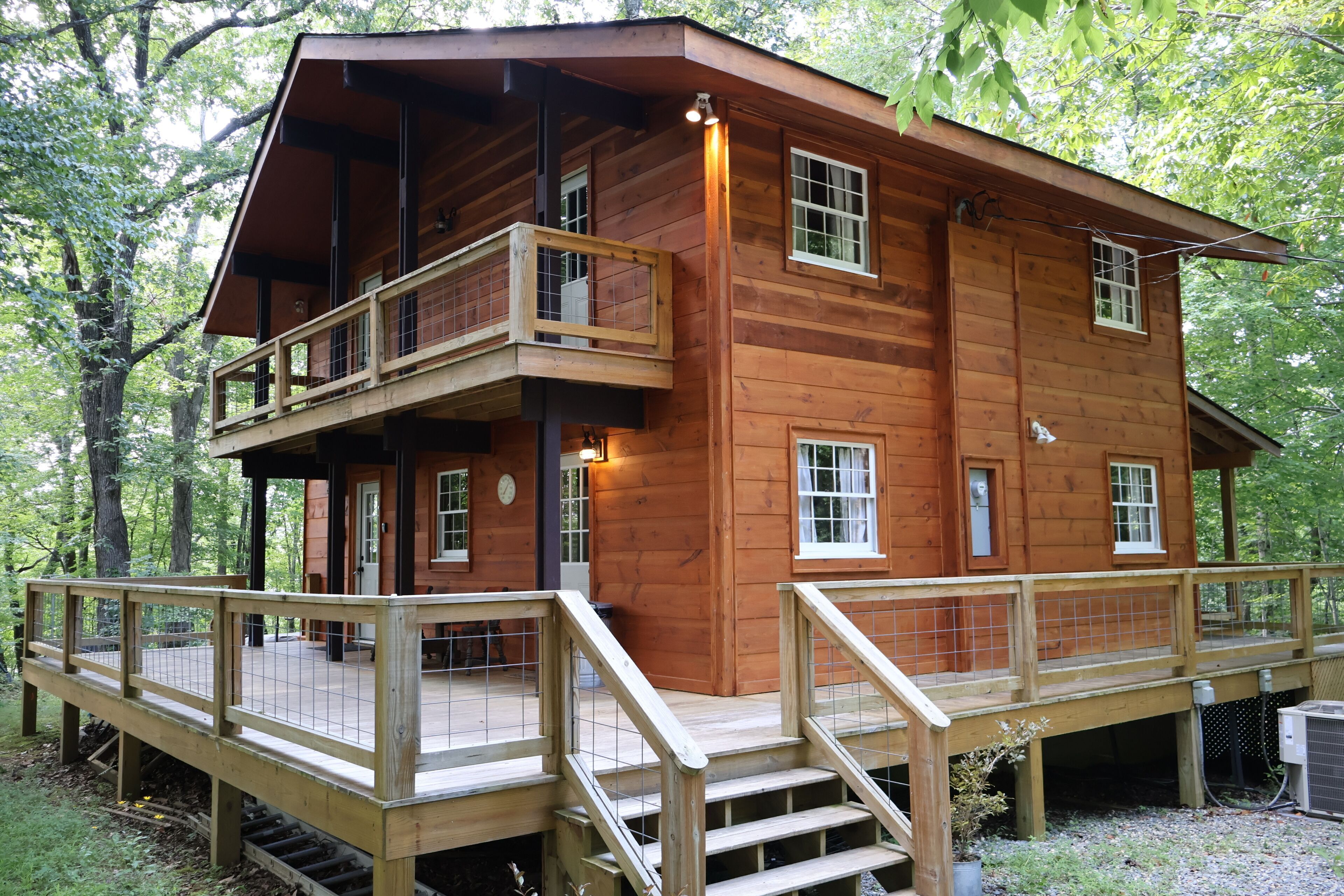 Hickory Ridge - HotTub - Train and Fontana Lake