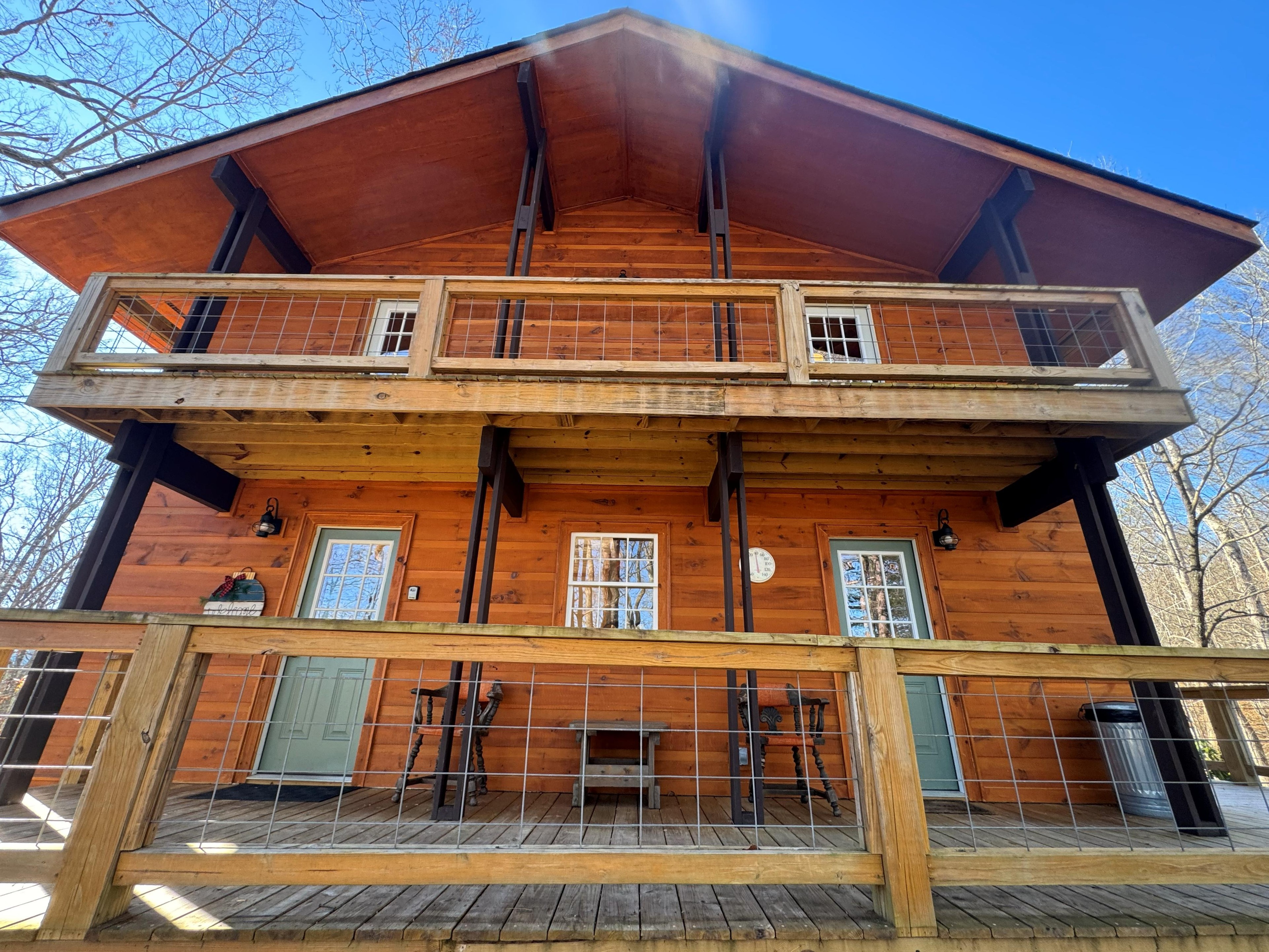 Hickory Ridge - HotTub - Train and Fontana Lake