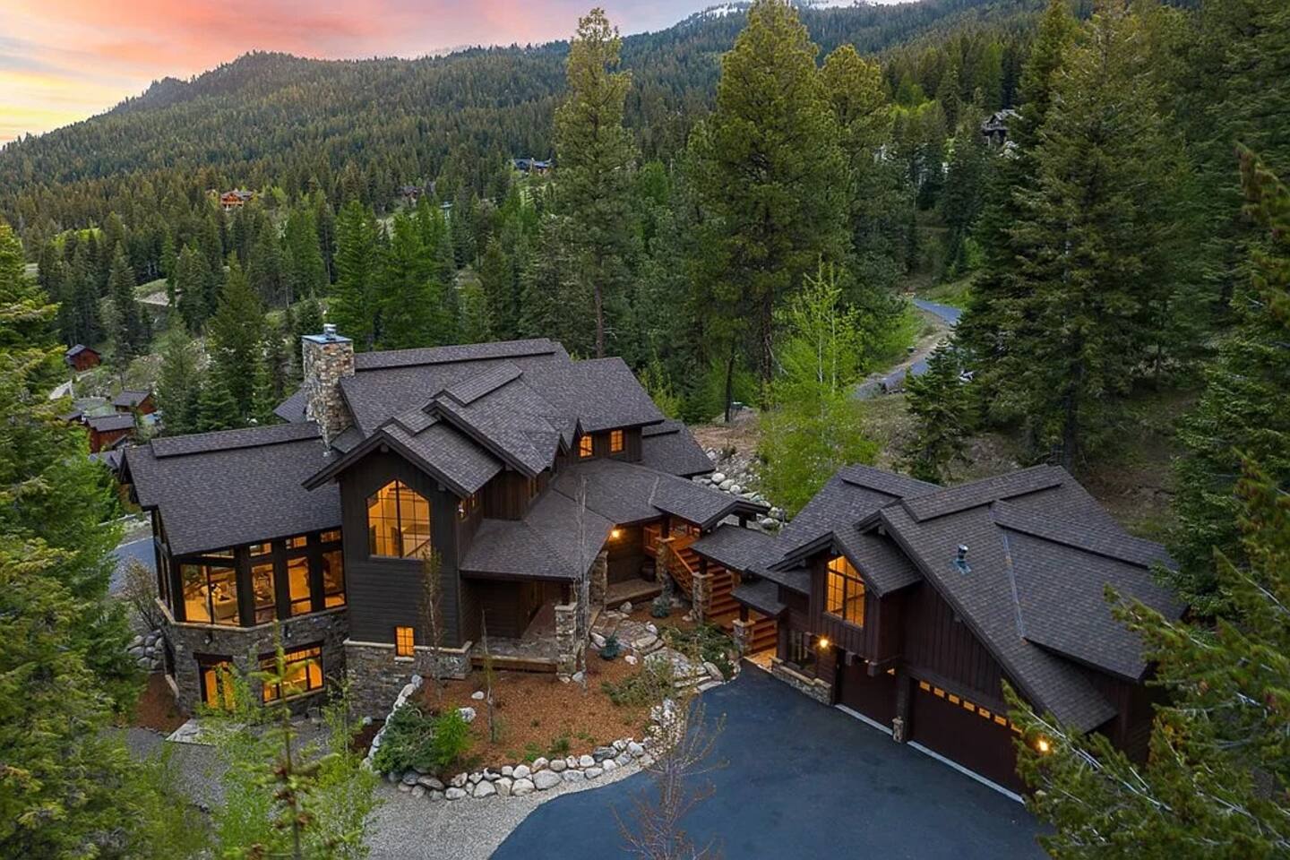 *NEW* Tamarack Estate Lodge at Tamarack Resort